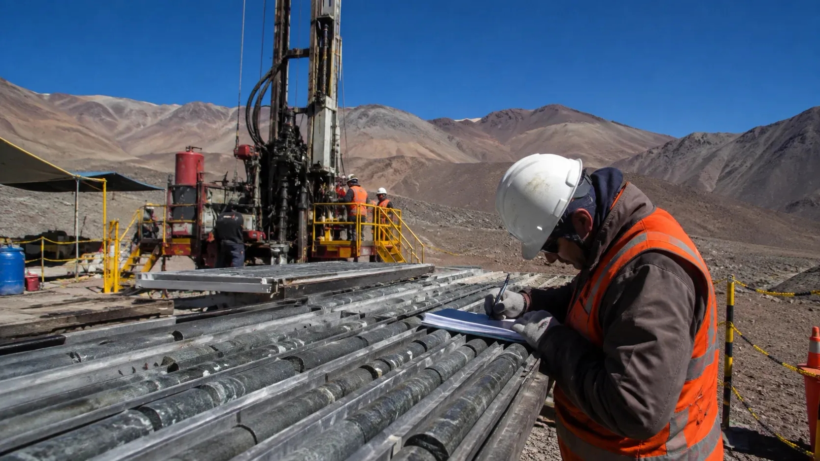 Montero completa registro geológico de sondaje de 625 metros en proyecto Elvira y confirma sistema de alteración con pirita