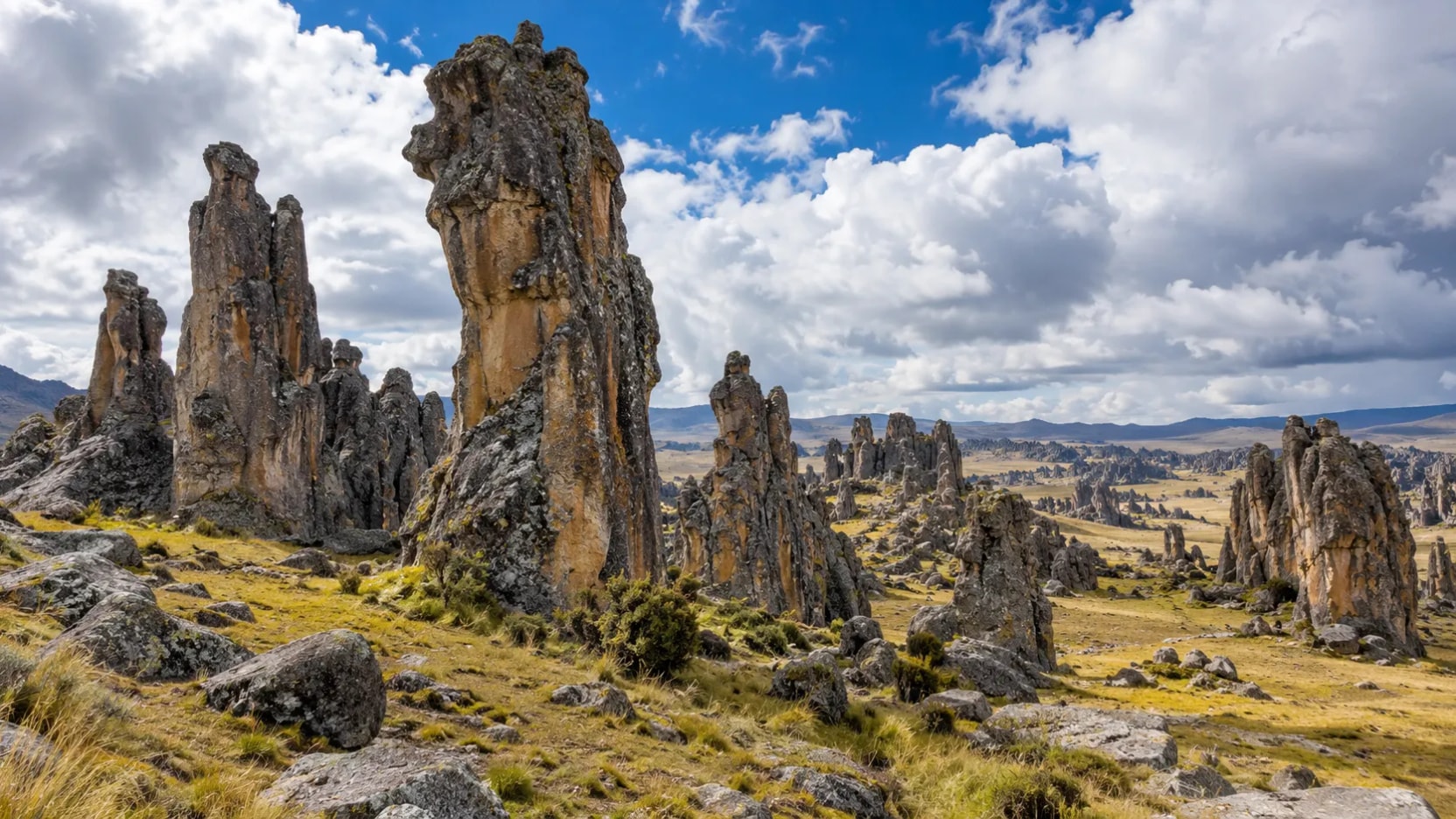 Como se formou o bosque de pedras de Huayllay sem que ninguém esculpisse suas figuras?